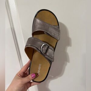 Revere London Gun Metal Metallic Leather Slide Sandals 10 Wide 10W